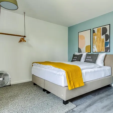Limehome Aparthotel